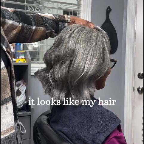 Soul Lady Silver Chic Gray Wig Natural Wavy Human Hair Salt & Pepper Color 5x5 HD Lace Glueless Wigs-customer video show